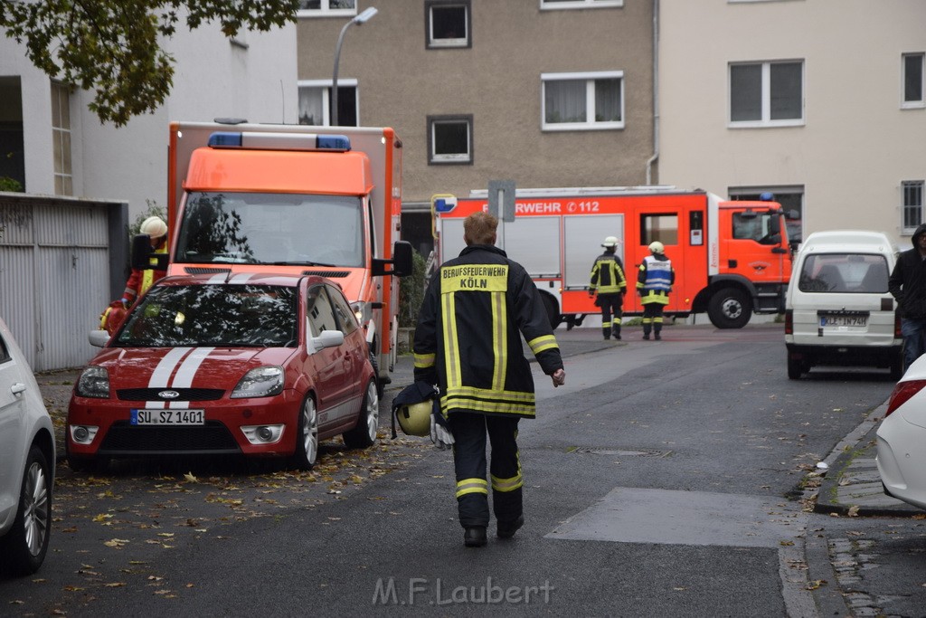 Feuer 2 Y Koeln Deutz Tenktererstr P28.JPG - Miklos Laubert